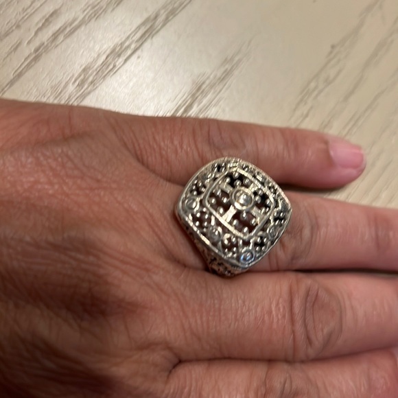 Sterling silver ring size 7 - Picture 5 of 11